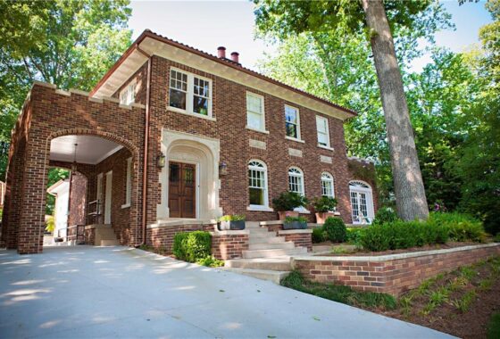 35669C1567813163803 2086 N Ponce De Leon Ave NE
