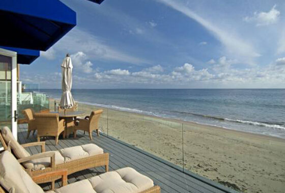 3585 21408 Pacific Coast Highway