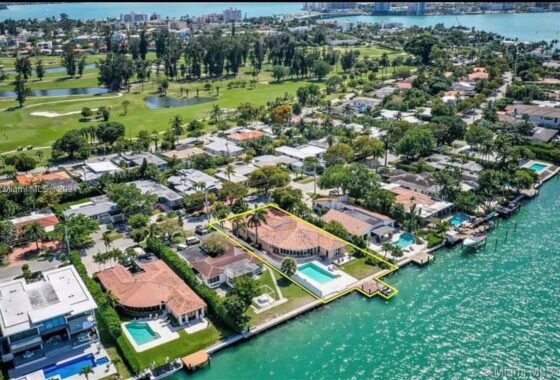 36204C1650919038687 873 N Shore Dr