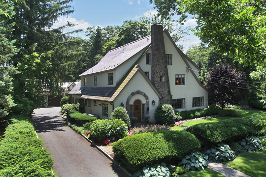 3694 319 Heights Road