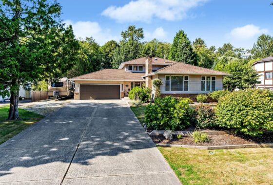 37389C1631117541274 14051 65 Avenue