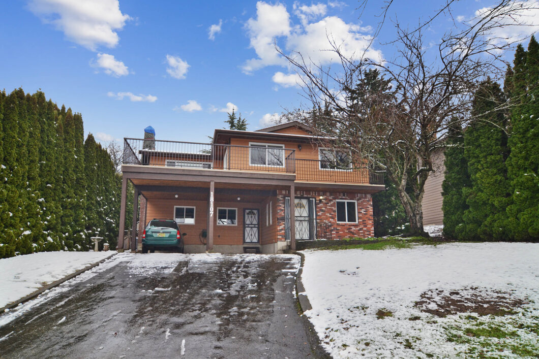 37389C1639597199924 18107 57 Avenue
