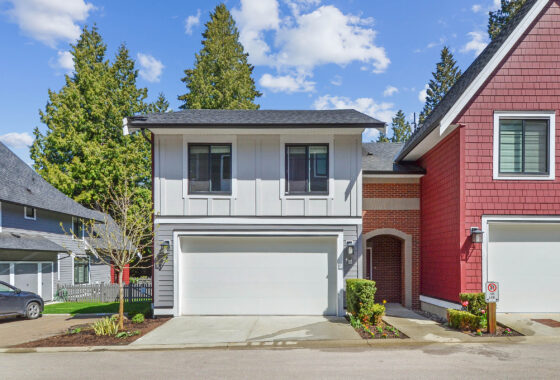 37389C1684350910037 108 2853 Helc Place