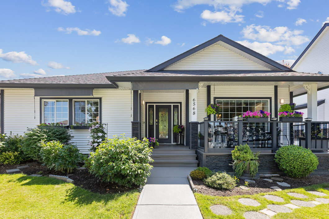 37389C1692910963744 6568 184 Street