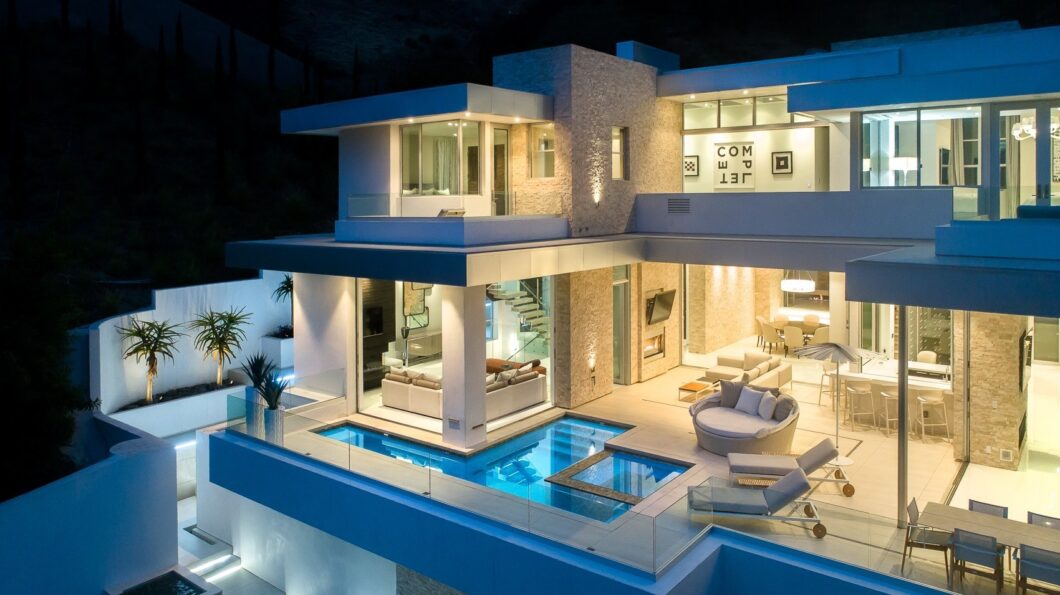 37540C1581565655234 9311 Readcrest Drive