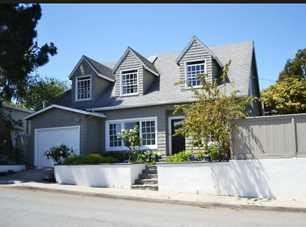 37562C1581785419290 1560 10th Street
