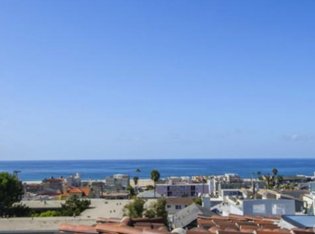 37562C1581821132077 709 Sunset Drive