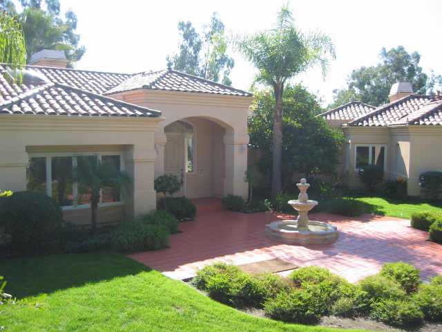 37585 15136 Huntington Gate