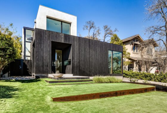37664C1608170254341 1906 Bremen Street