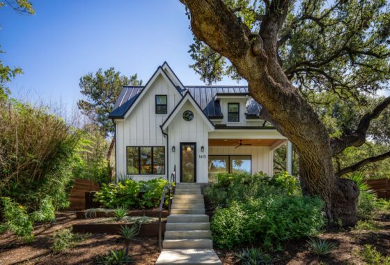 37664C1636053584241 1415 Alameda Drive