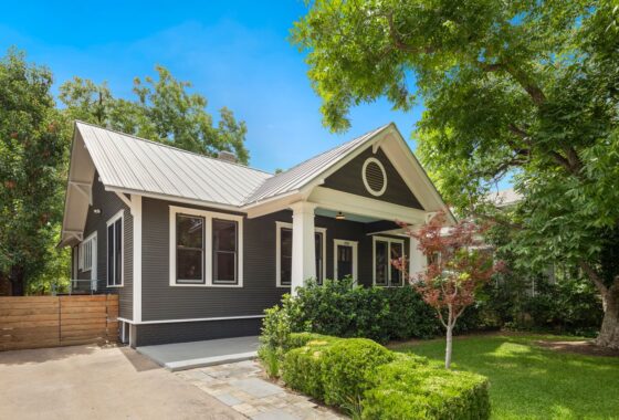 37664C1656109885789 1013 Shelley Ave