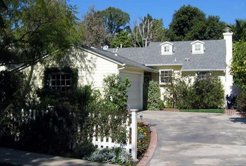 37974 12223 Shetland Lane