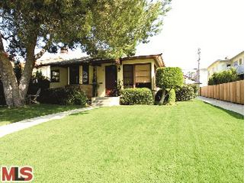 37985 745 19th Street