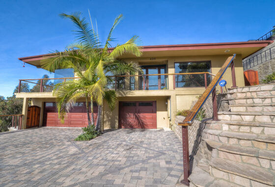 38948 426 W Nutmeg Street
