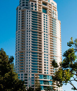 39044 1 W Century 17C