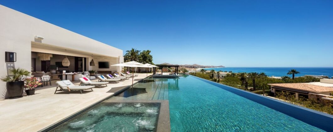 39219C1717812811825 Hacienda Villa