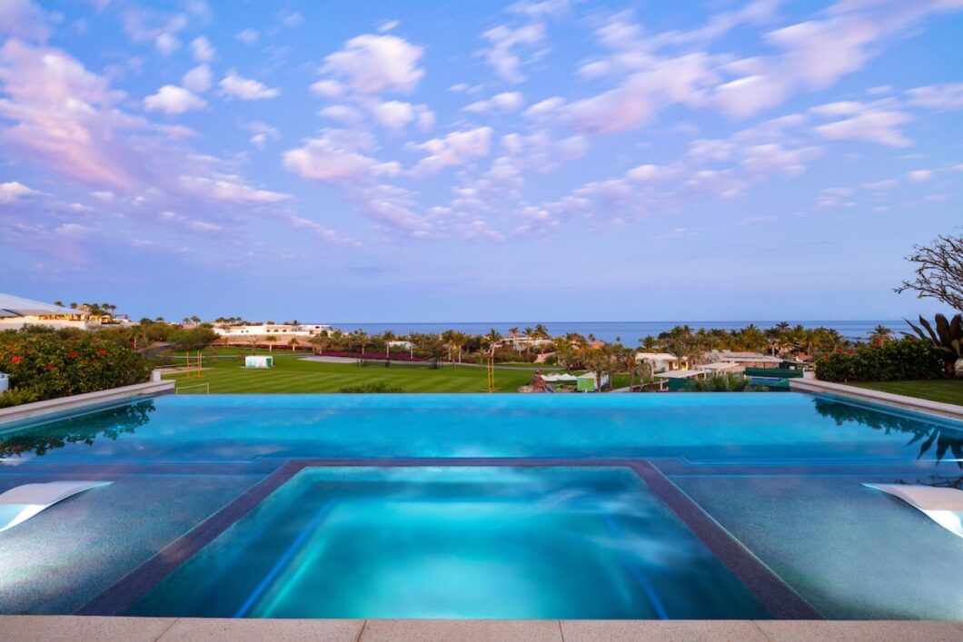 39219C1717978394861 Park Hacienda