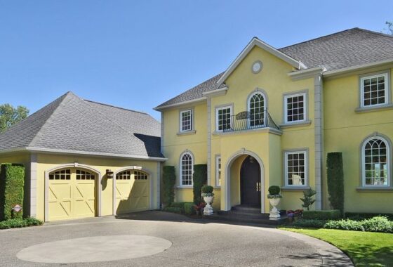 39509 4215 E. Lake Sammamish Shore Lane SE