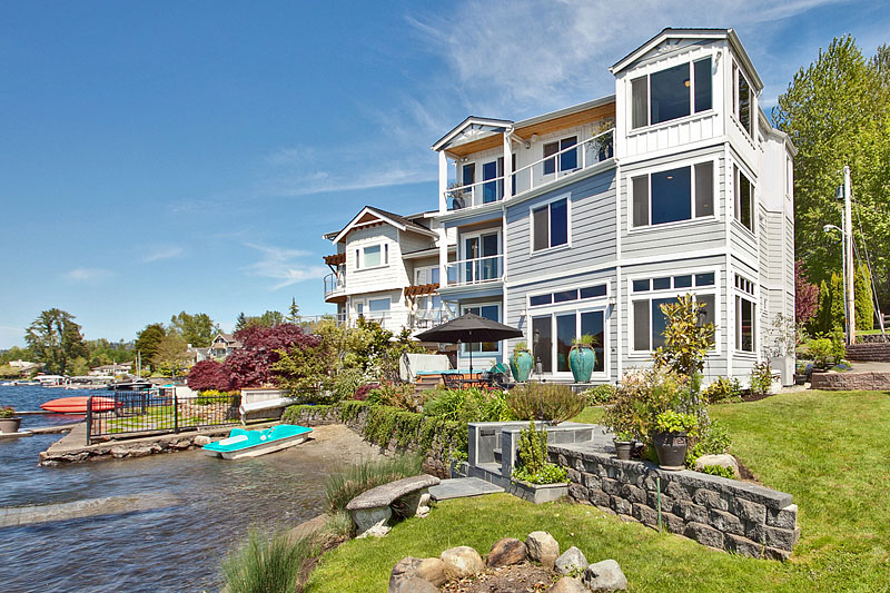 39513 1429 E. Lake Sammamish Shore Lane SE