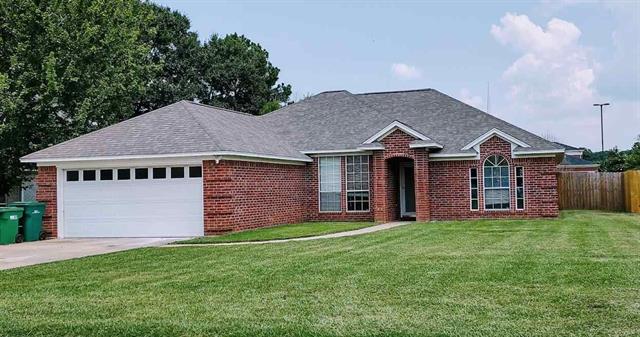 39607C1632515672401 45 Lacey Dr.