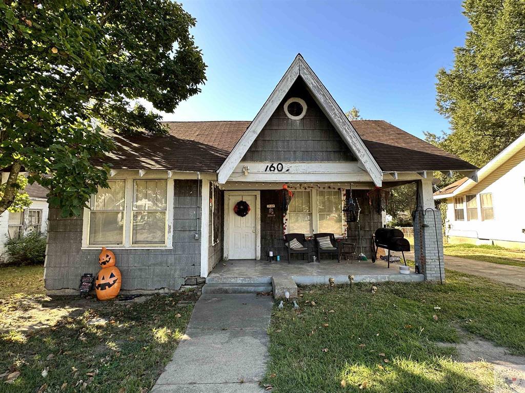 39607C1669998440882 1609 W. 16th St.