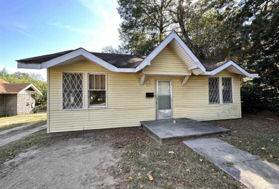 39607C1669998693485 1611 W. 16th St.