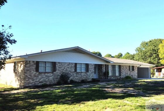39607C1678053396132 4601 E Broad St.