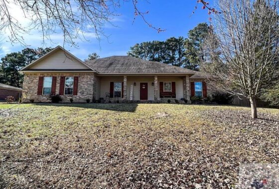 39607C1680727656520 107 S Maple St.