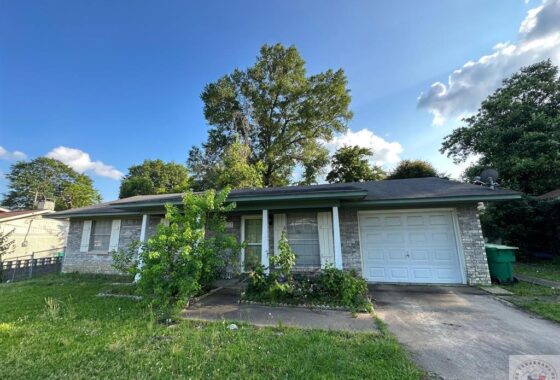 39607C1688168788947 1717 Richmond Rd.
