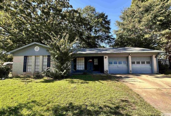 39607C1700093988033 3805 Daffodil Ln.