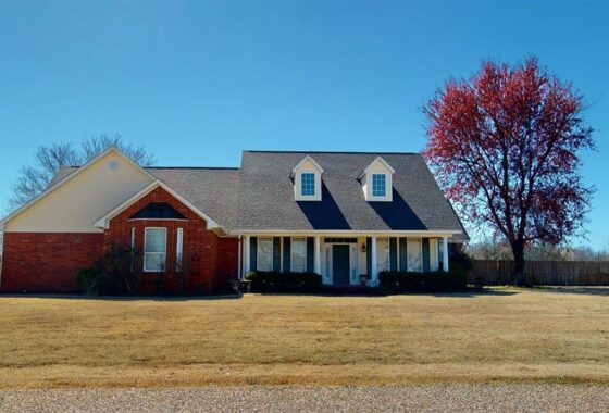 39607C1715111177726 6302 Lost Creek