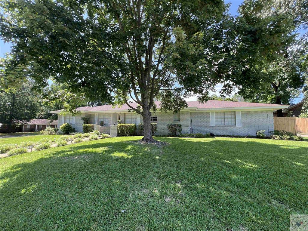 39607C1720820292345 1201 Lavaca