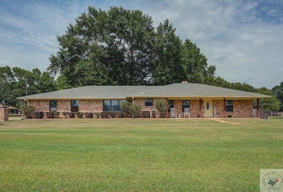 39607C1730642973673 4800 Dove Hollow