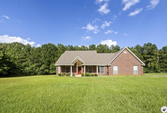 39607C1755642179168 149 Weatherby