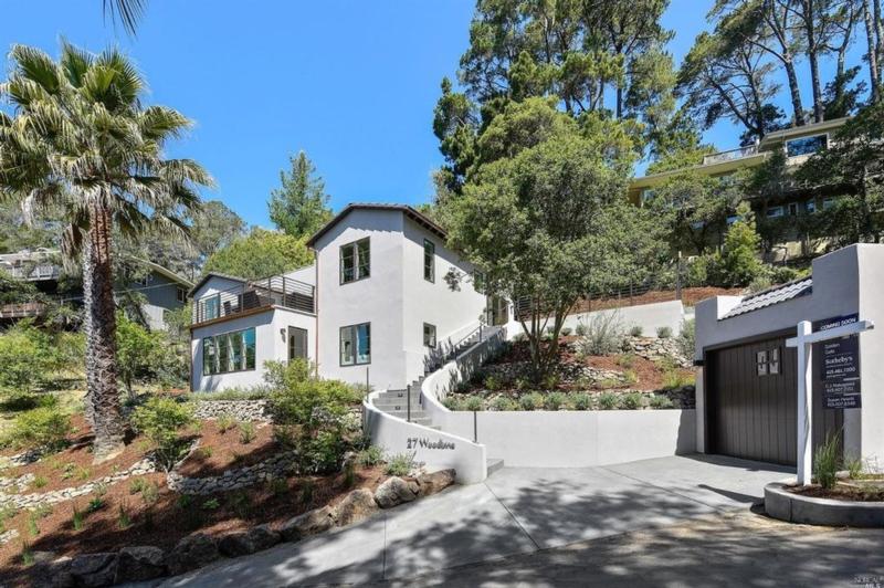 39935C1594957447657 27 Woodbine Drive