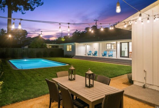 39935C1638505205619 101 Forbes Ave