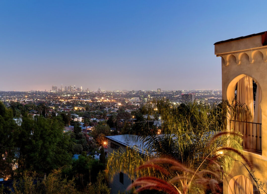 40291C1596062637506 6191 Temple Hill Drive