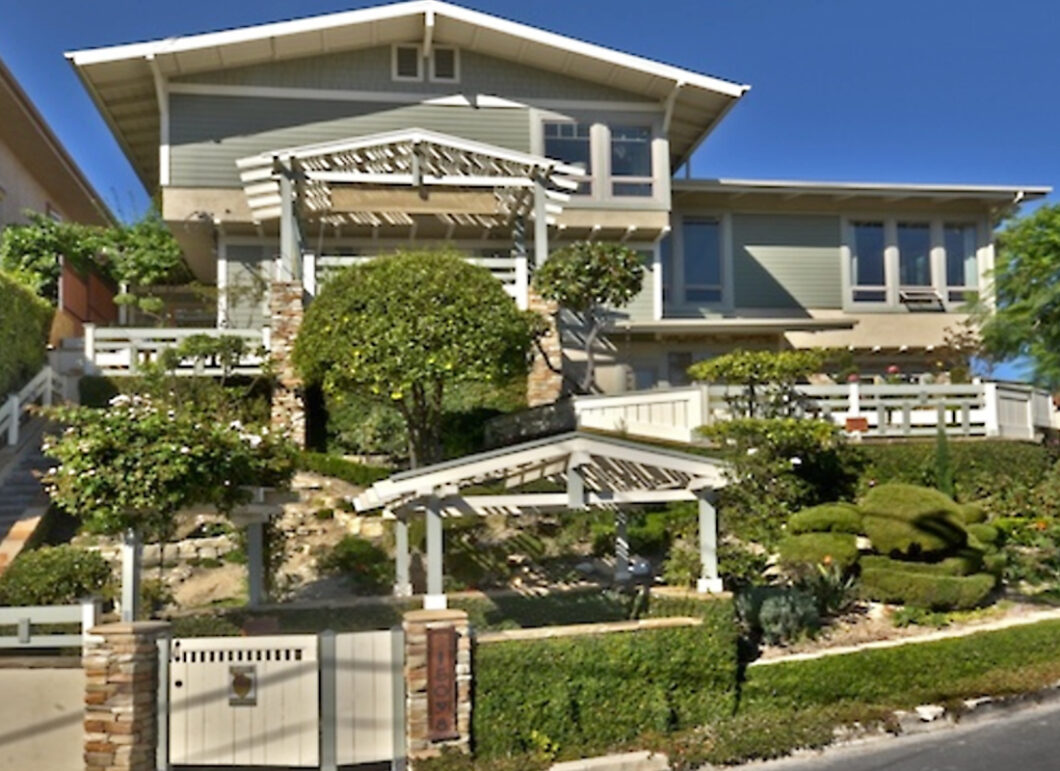 40291C1596128063871 15098 Rayneta Drive