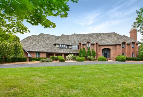 40462C1597130513217 881 Jennifer Court