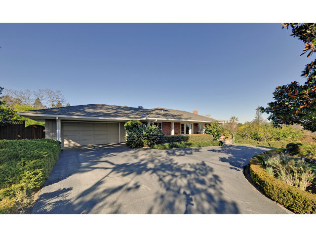 40674C1600710407209 14555 Clearview Dr,