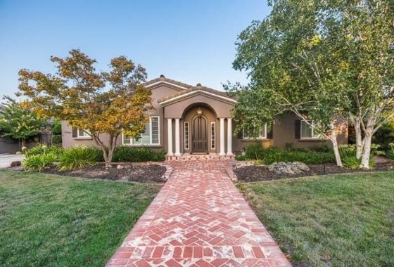 40674C1613093610510 15860 Union Avenue