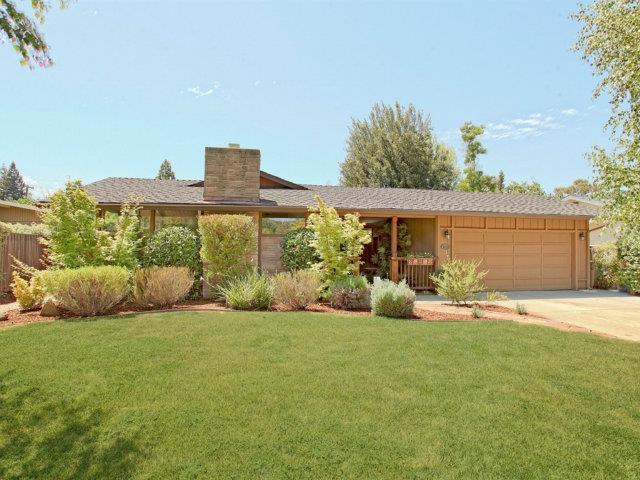 40674C1613864699646 131 HILLBROOK Drive