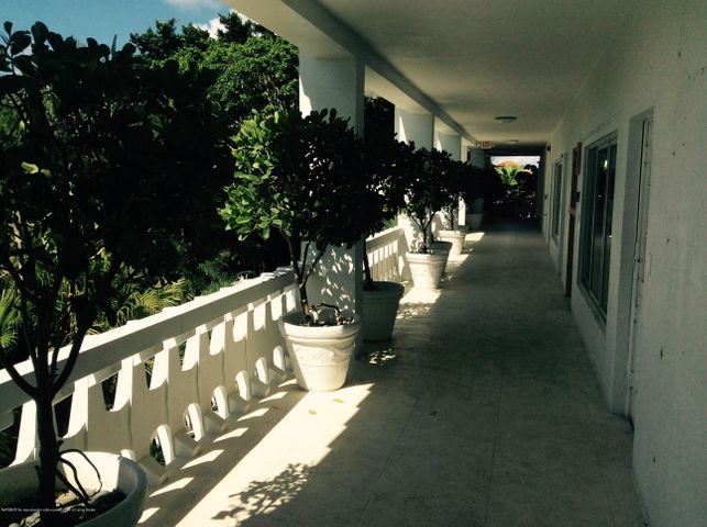 41347C1605718933285 300 S Ocean Blvd 3G