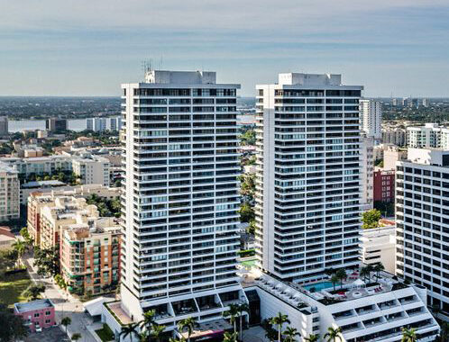 41347C1605813145690 529 S Flagler Drive 11G&H