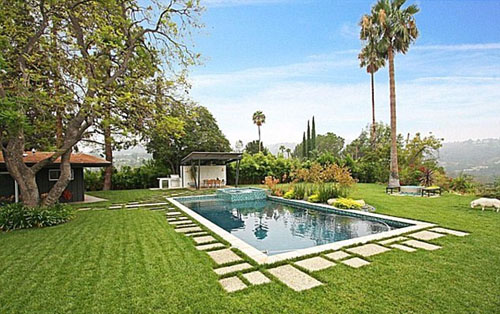 4140 11524 Amanda Drive