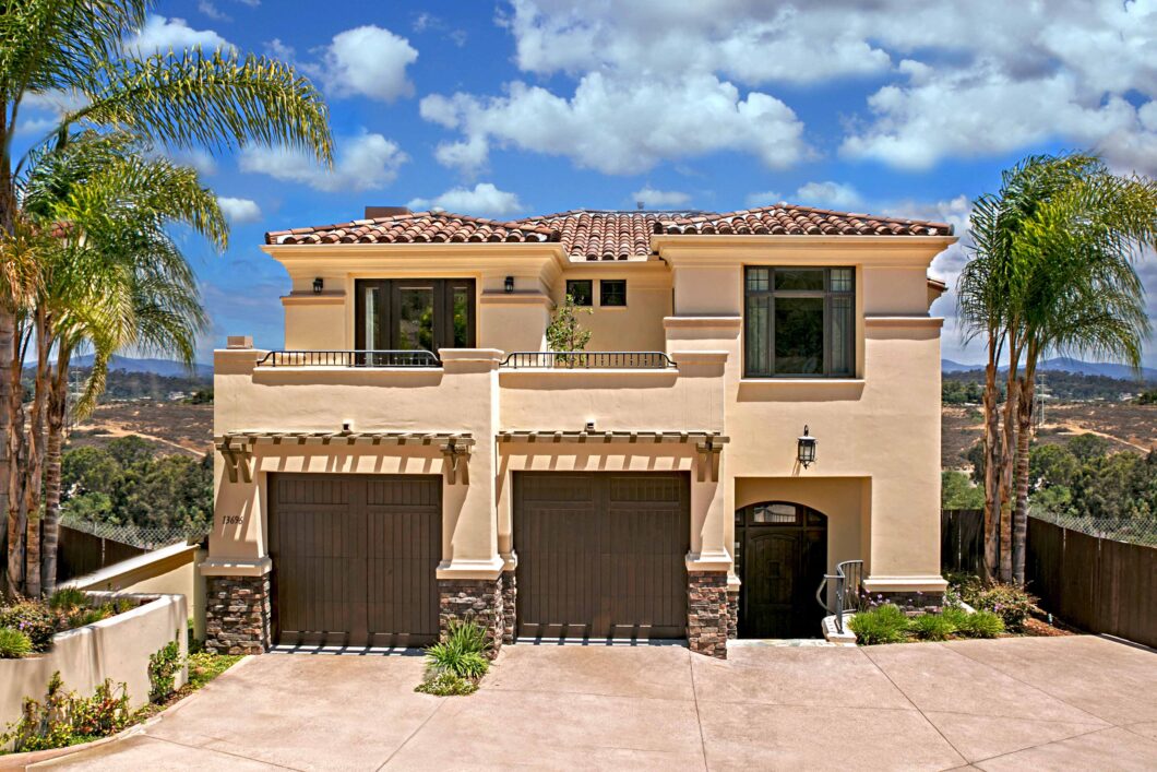 41707 13696 Old El Camino Real