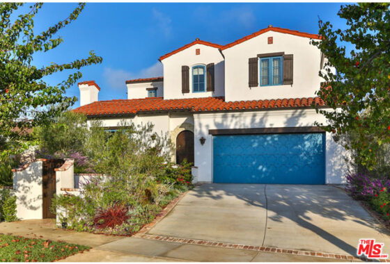 41796 568 Almar Ave.