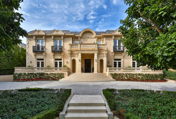42255 12727 Highwood St
