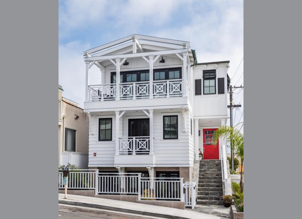 42352C1607630337062 120 28th Street