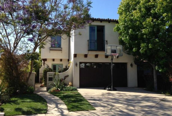 42352C1607633214720 649 Marine Avenue